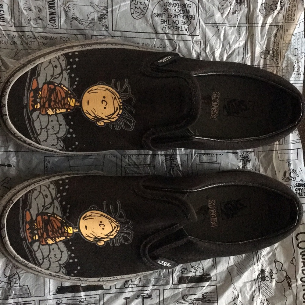 NIB Peanuts x Vans Limited Edition Kids Slip-On